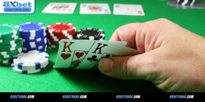 Sai lầm cần tránh khi tham gia chơi Baccarat tại 8XBET